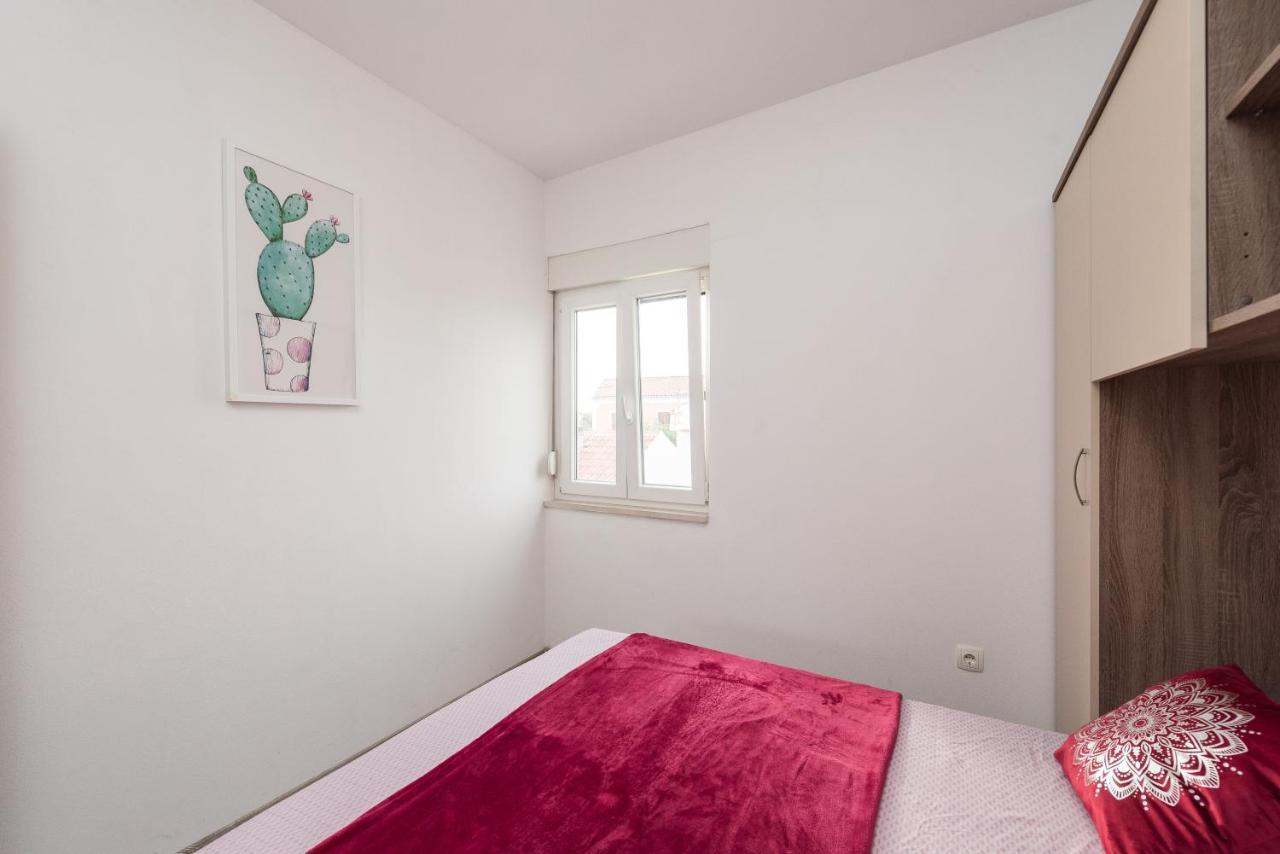 Appartamento LaVi Zara Esterno foto
